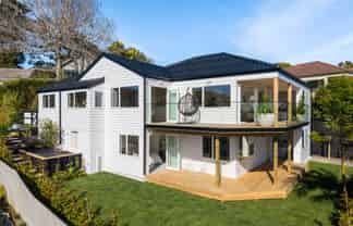 3/3 Galaxy Drive, Mairangi Bay
