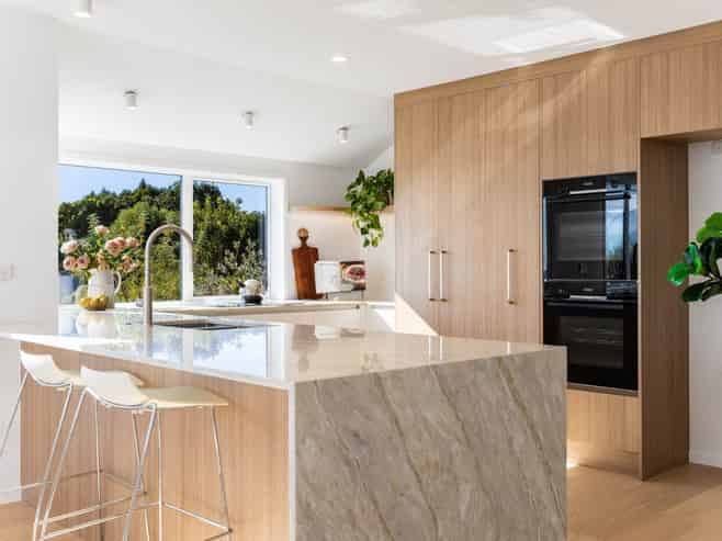 3/3 Galaxy Drive, Mairangi Bay