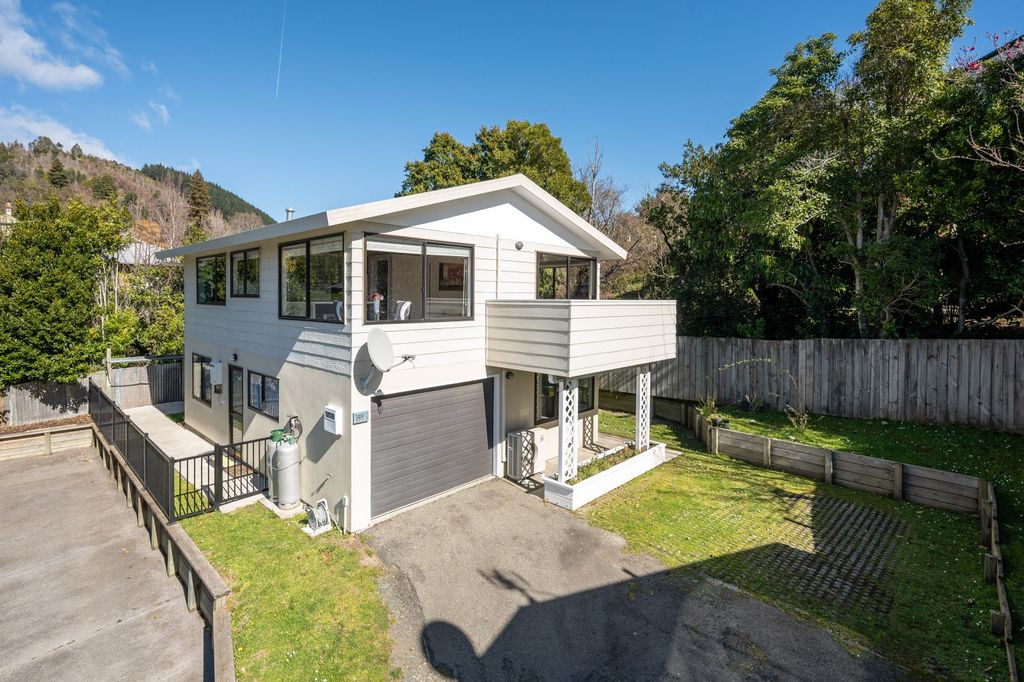 So Close to It All – Immediate Possession!
