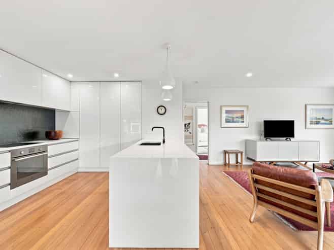 14b Searells Road, Strowan