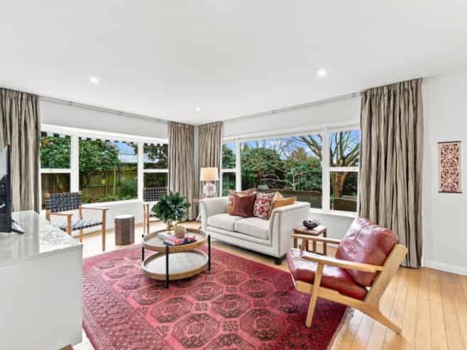 14b Searells Road, Strowan