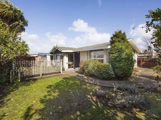 17 Kimbolton Road, Feilding