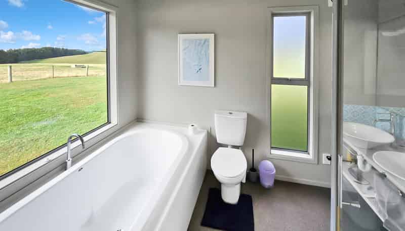 79 Patterson Road, Palmerston