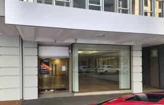 Lambton Quay fringe retail
