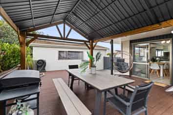 7 Ayto Way, Havelock North