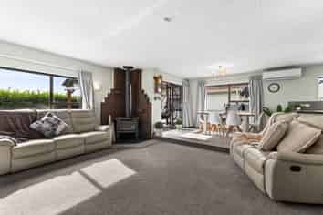 7 Ayto Way, Havelock North