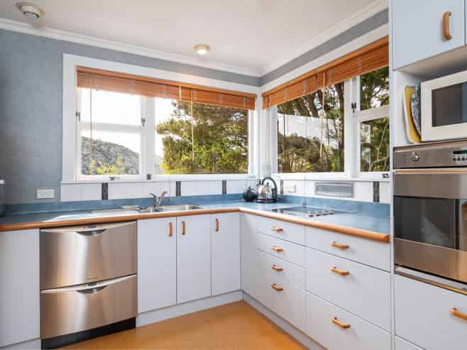 148 Cleveland Tce, Nelson
