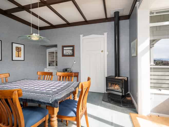 148 Cleveland Tce, Nelson