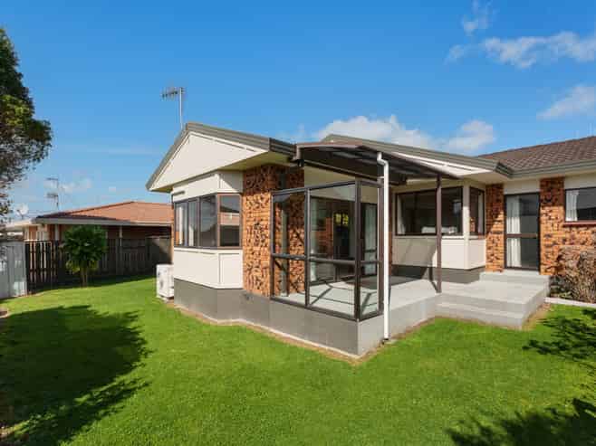 8B Shearman Grove, Tauranga