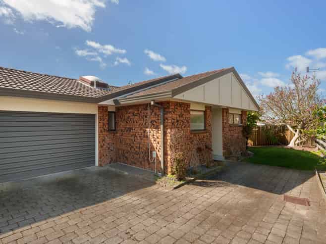 8B Shearman Grove, Tauranga