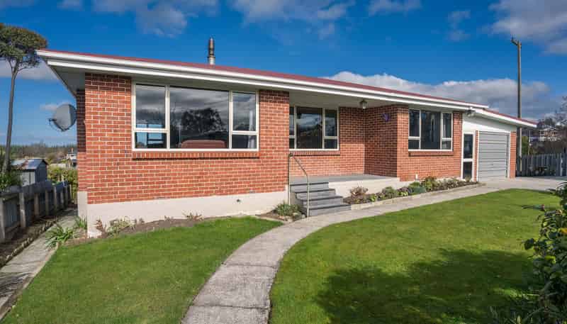 16 Ross Street, BALCLUTHA
