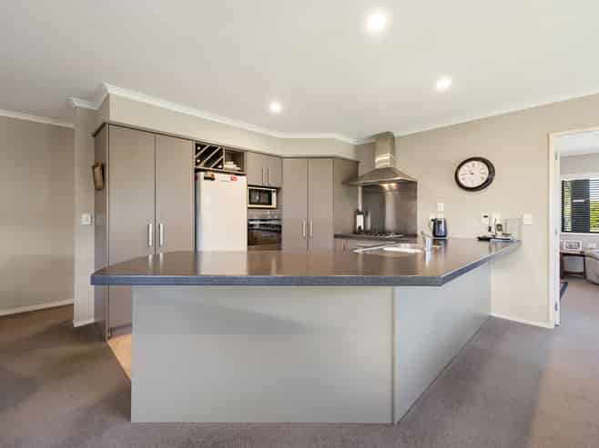 18 Mercury Court, Rototuna