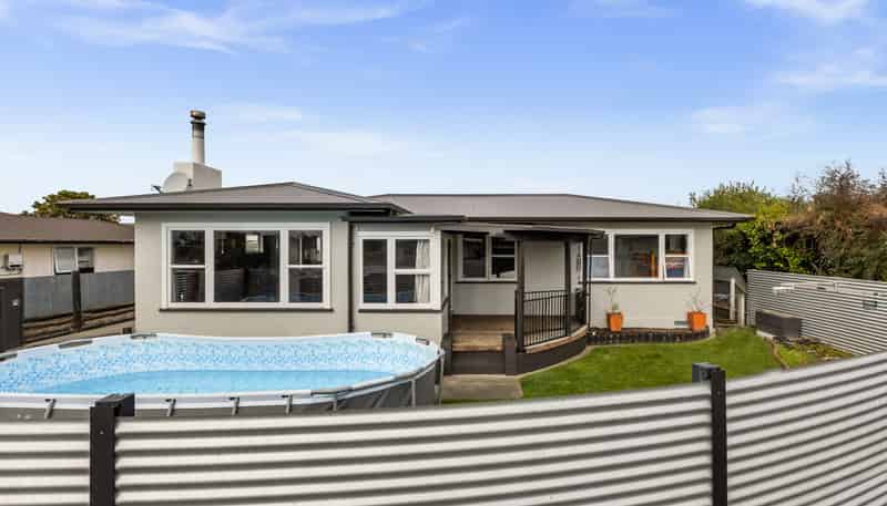 1305 Briggs Place, Mayfair