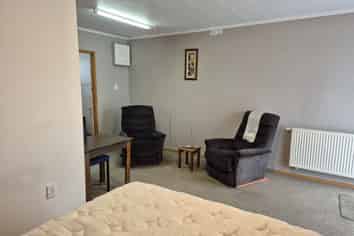 3/165 Yarrow Street, Invercargill
