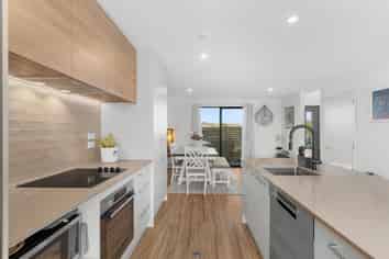 16 Naduru Lane, Wigram