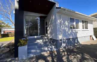 Beautiful Standalone Space in Te Atatu