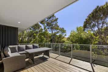 11 Tree Top Drive, Portobello
