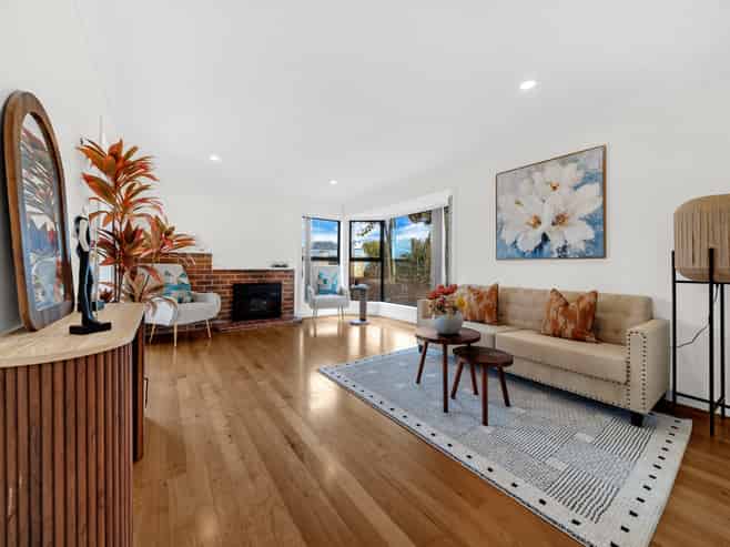 120 Flanshaw Road, Te Atatu South