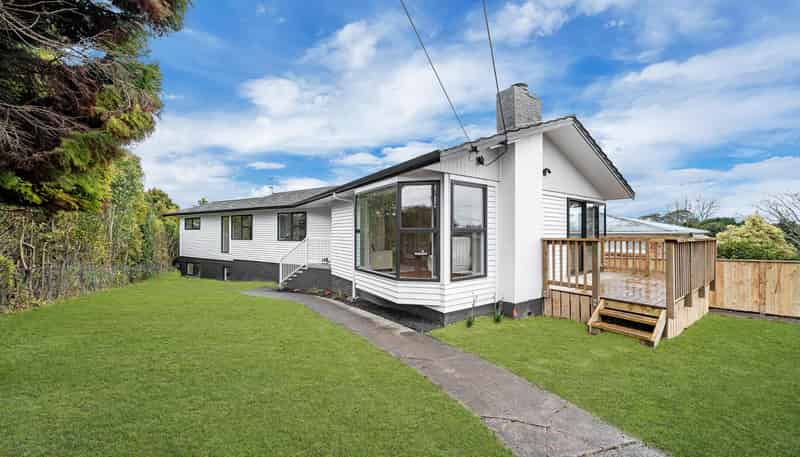 120 Flanshaw Road, Te Atatu South