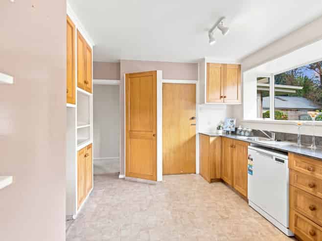 459 Ilam Road, Bryndwr