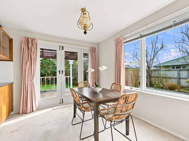459 Ilam Road, Bryndwr