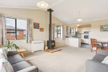 23 Crossleigh Crescent, BALCLUTHA