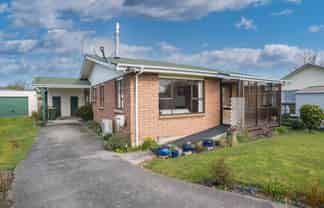 23 Crossleigh Crescent, BALCLUTHA