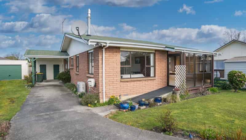 23 Crossleigh Crescent, BALCLUTHA
