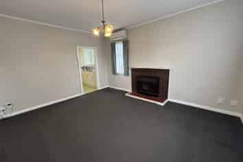 8 Mansford Street, West End
