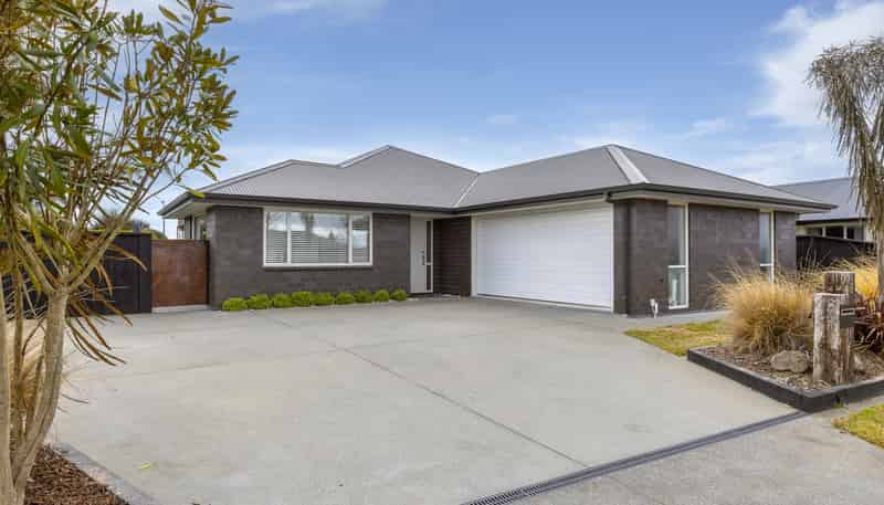 8 Huka Heights Drive, Rangatira Park