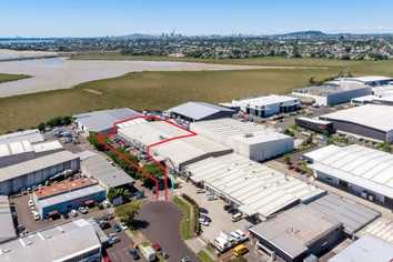Premium Industrial Facility in Avondale