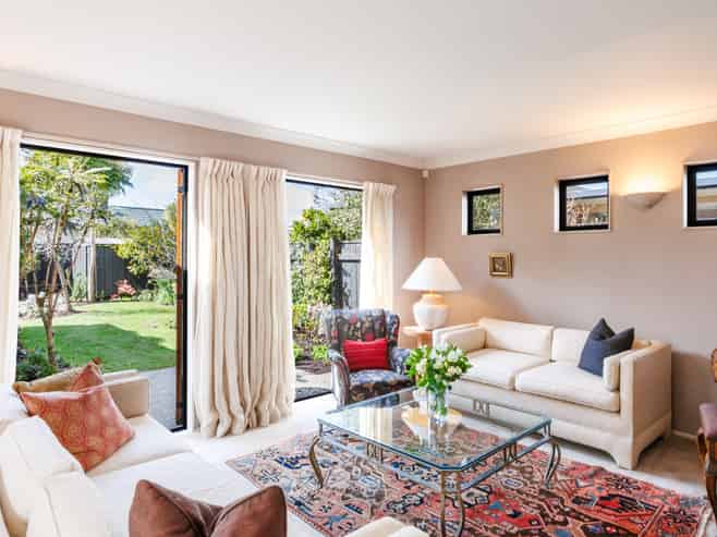 24 Redwood Grove, Hokowhitu