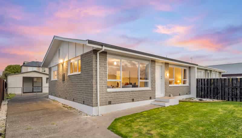 2/27 Burdale Street, Riccarton