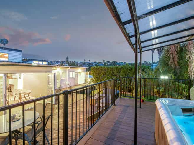 21 Korotaha Terrace, Rothesay Bay