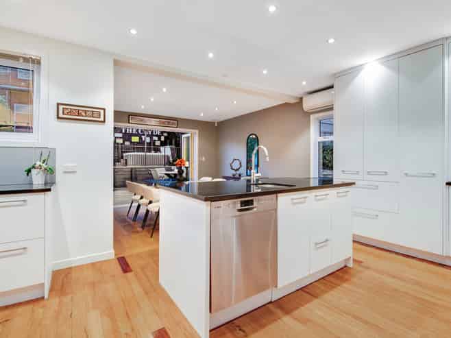 21 Korotaha Terrace, Rothesay Bay