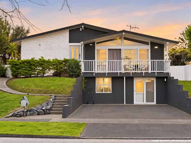 15 Garden Heights Avenue, Glenview