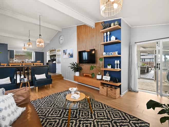 15 Garden Heights Avenue, Glenview