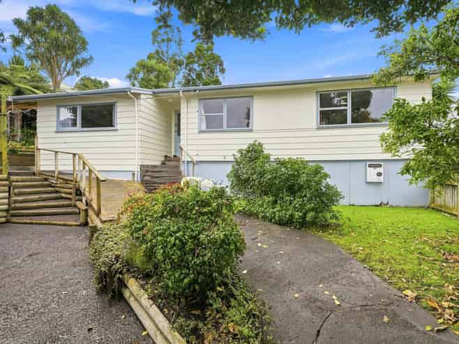 22 Karaka Street, Helensville