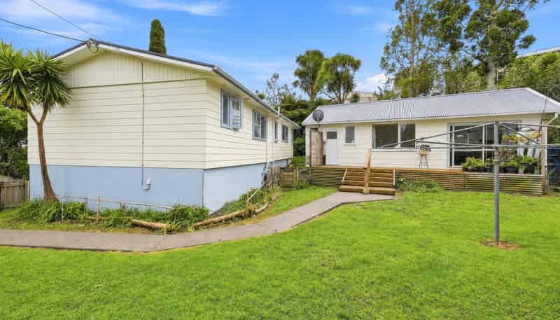 22 Karaka Street, Helensville