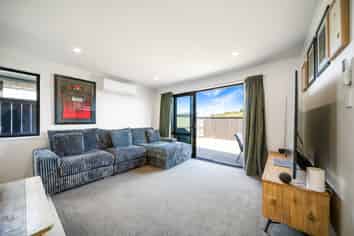 105 John Main Drive, Ramarama