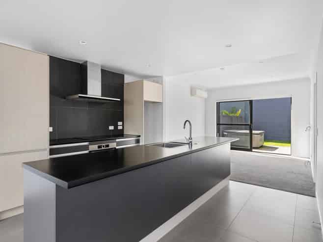 12 Eyton Kay Road, Hobsonville
