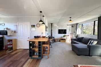 12 Loop Road, BALCLUTHA