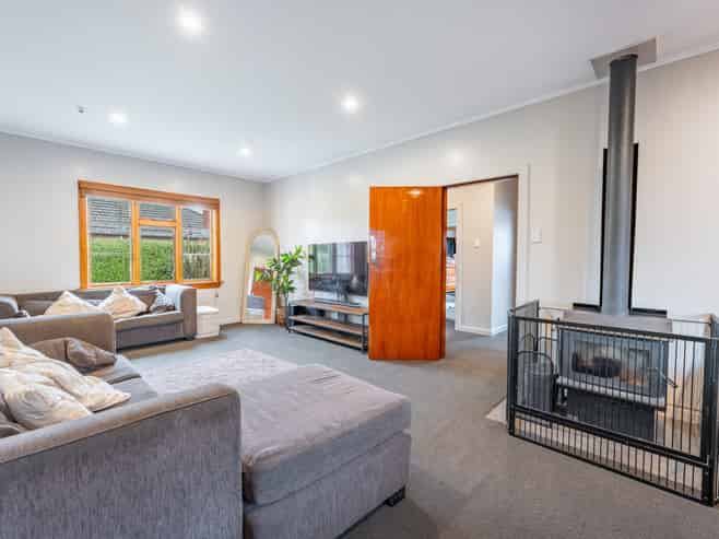 144A Otipua Road, Watlington