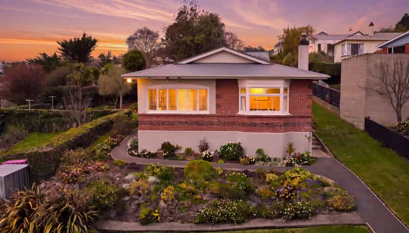 5 Lomond Street, Caversham