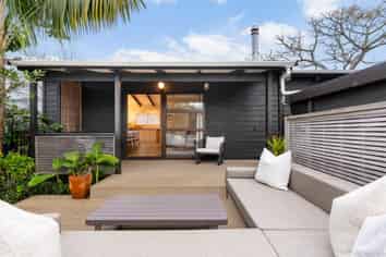2/32 Alford Street, Waterview
