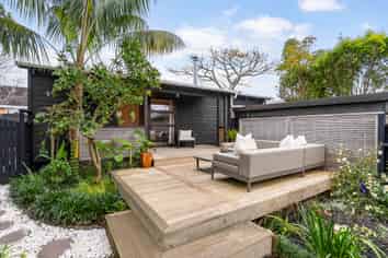 2/32 Alford Street, Waterview