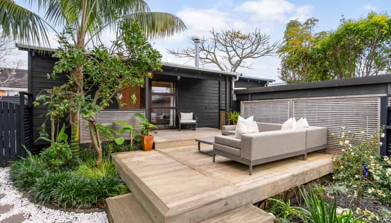 2/32 Alford Street, Waterview
