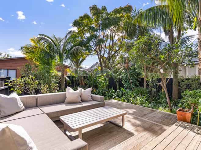 2/32 Alford Street, Waterview