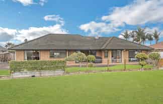 25 Castlehill Court, Wattle Downs
