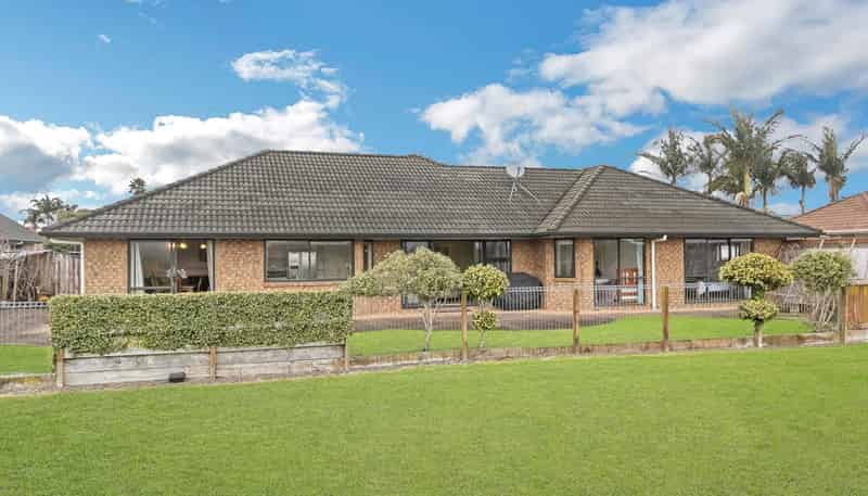 25 Castlehill Court, Wattle Downs